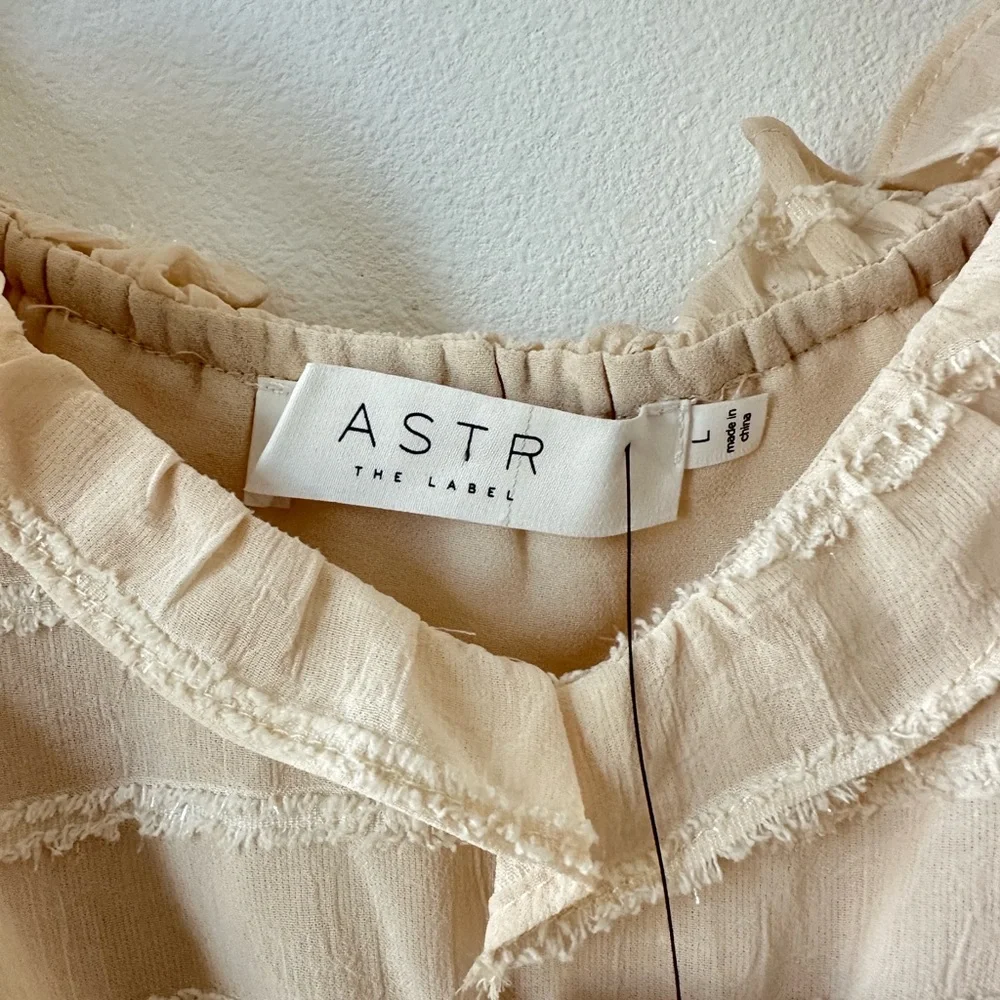 Astr Cream Ruffle Long Sleeve Blouse - Picture 4 of 4